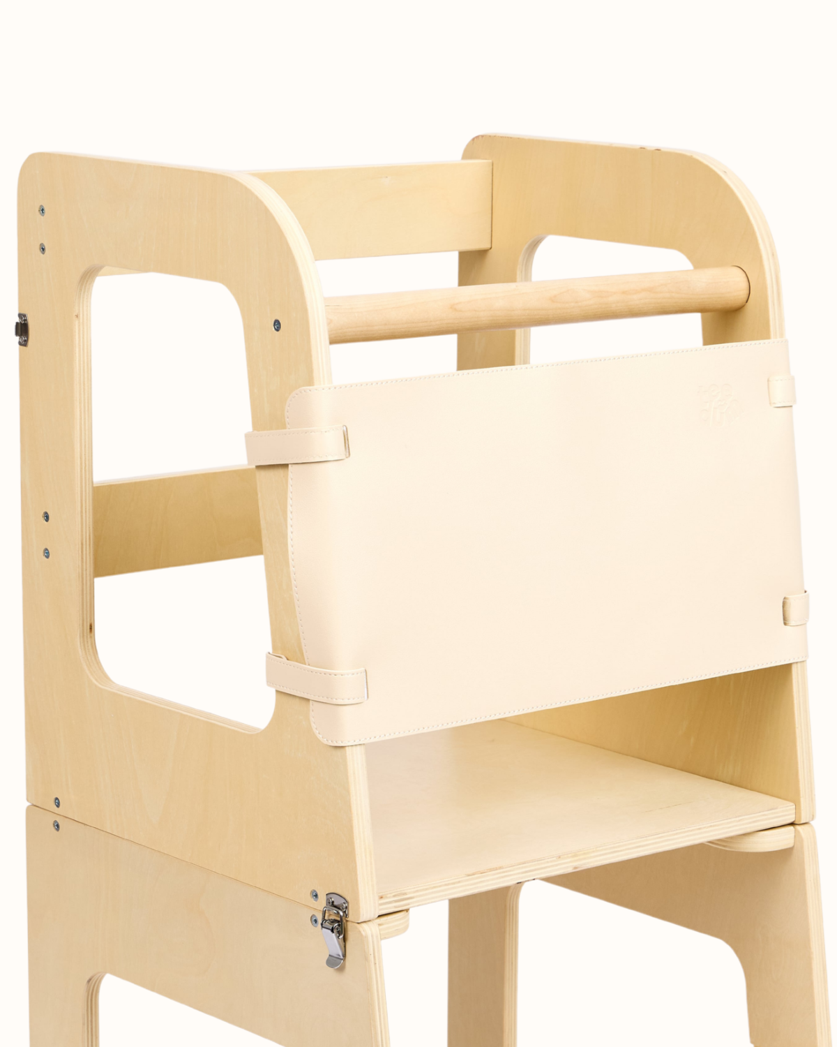 Sécurité pour tour Montessori